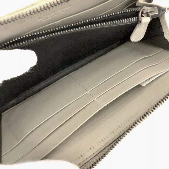 Authentic Bottega Veneta Intrecciato Lambskin Zip Around Long Wallet Gray - Picture 7 of 7